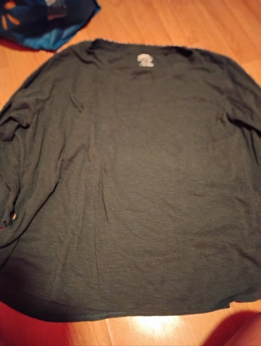 Kirkland Signature Long Sleeve Crewneck Shirt - Dark Green